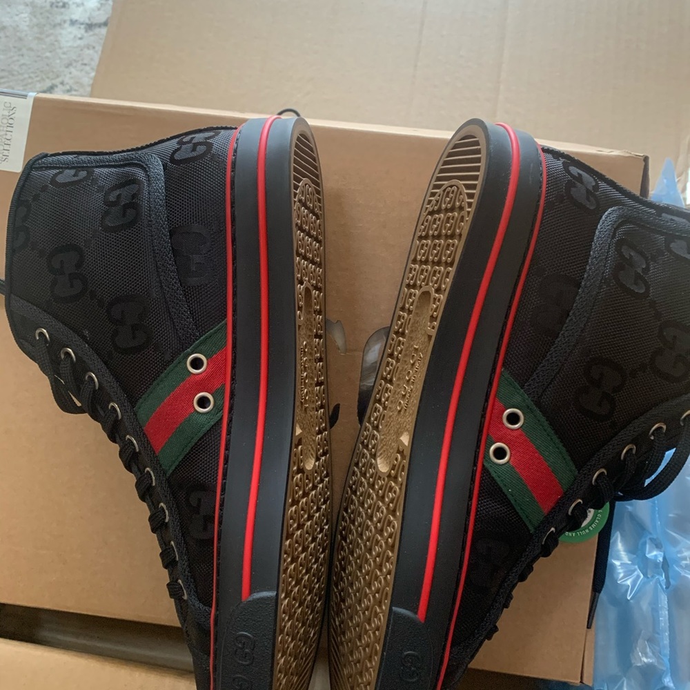 SOLD NEW!UNWORN!Gucci off the grid black high tops